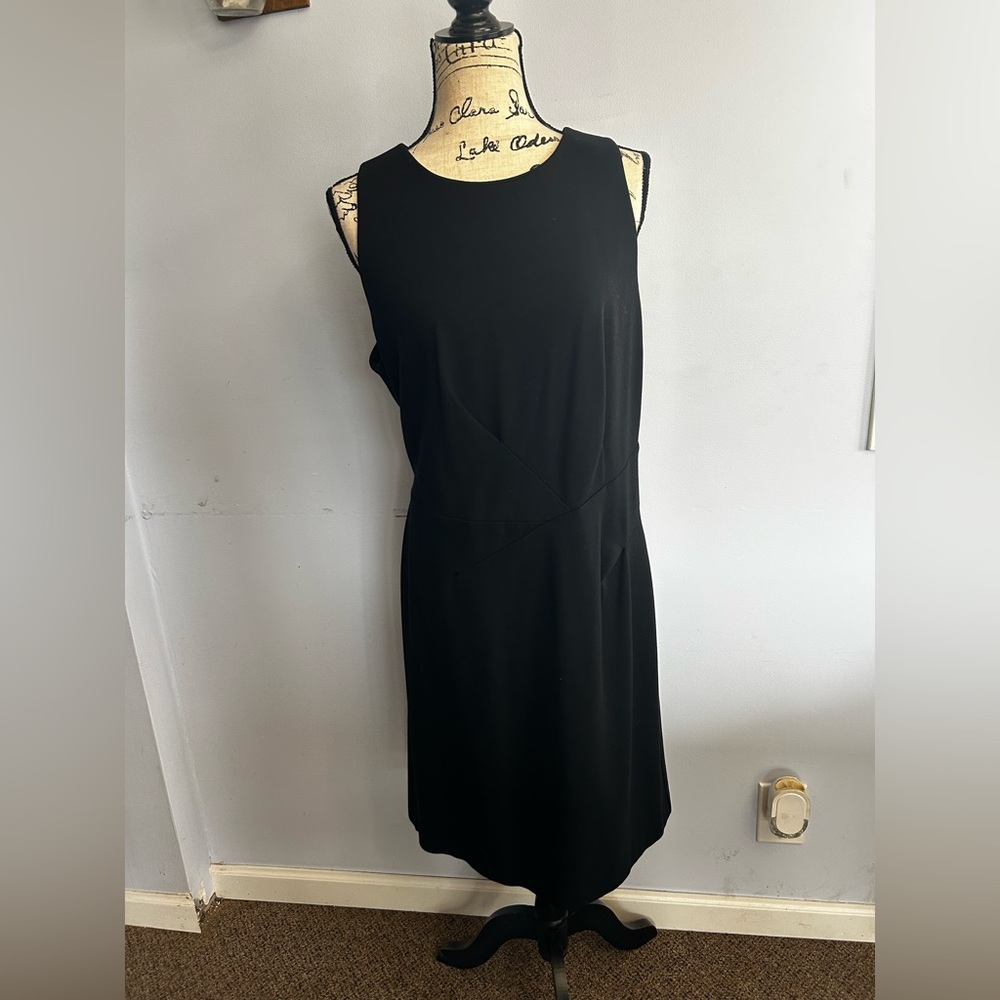 Ann Taylor midi dress pencil style stretch full zip classic sophisticated casual